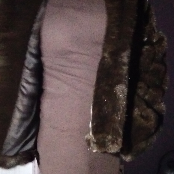 Fur bomber jacket - Picture 3 of 3